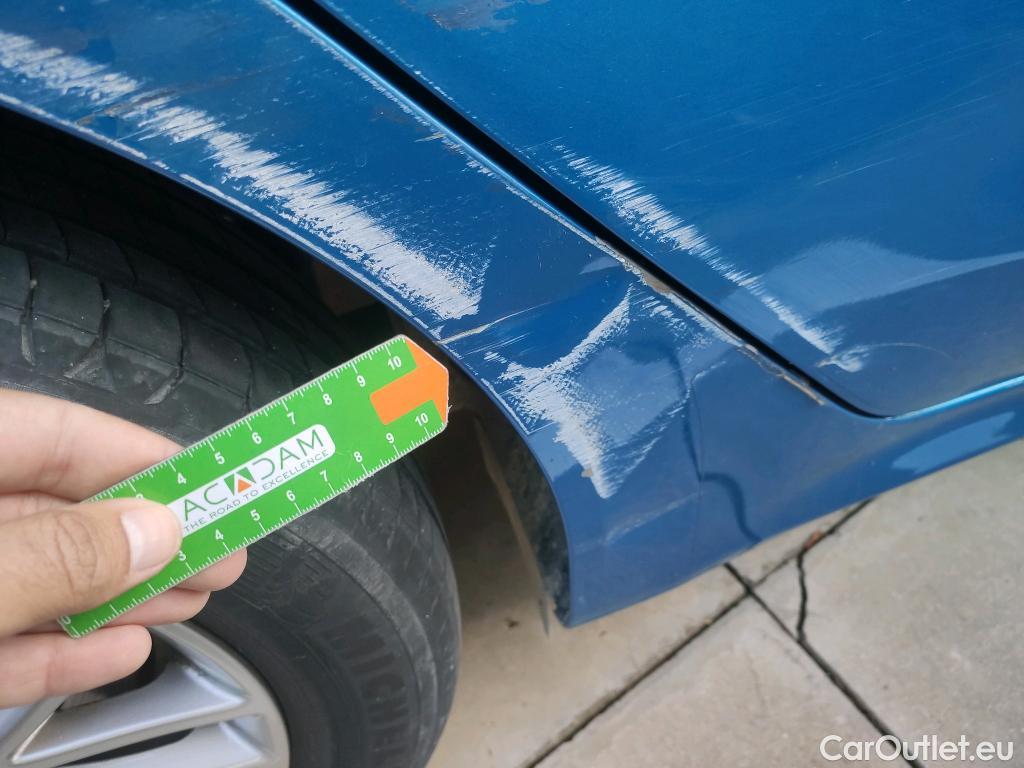  KIA  Rio KIA  / 2020 / 5P / berlina con portón 1.0 T-GDi 74kW (100CV) MHEV iMT Concept #7