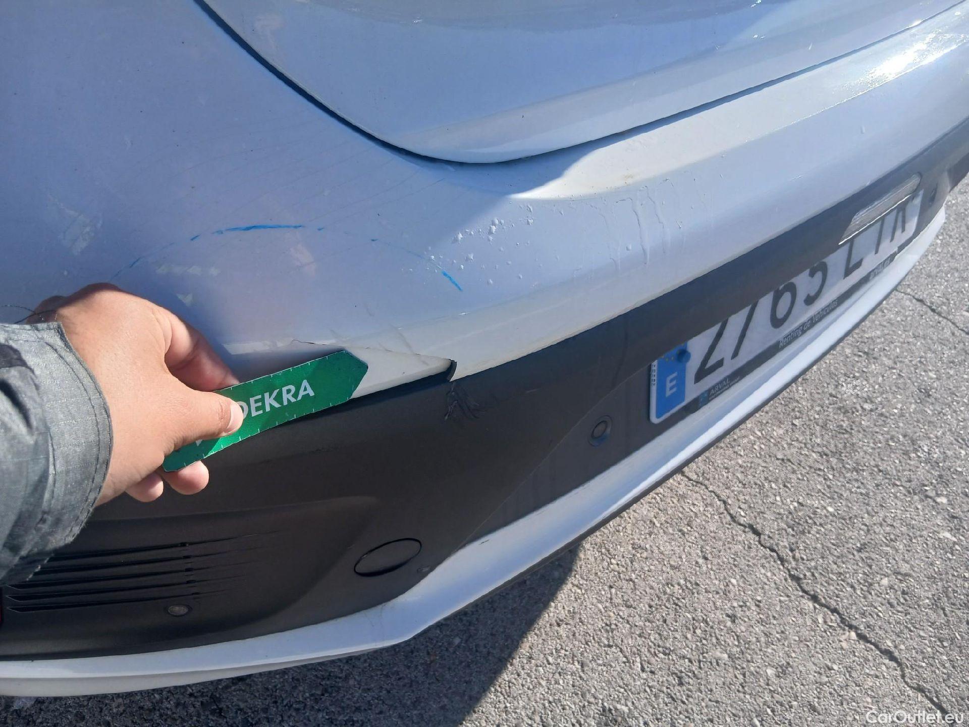  Hyundai   Ioniq HYUNDAI / 2019 / 5P / berlina con portón 1.6 GDI HEV Tecno DCT #19