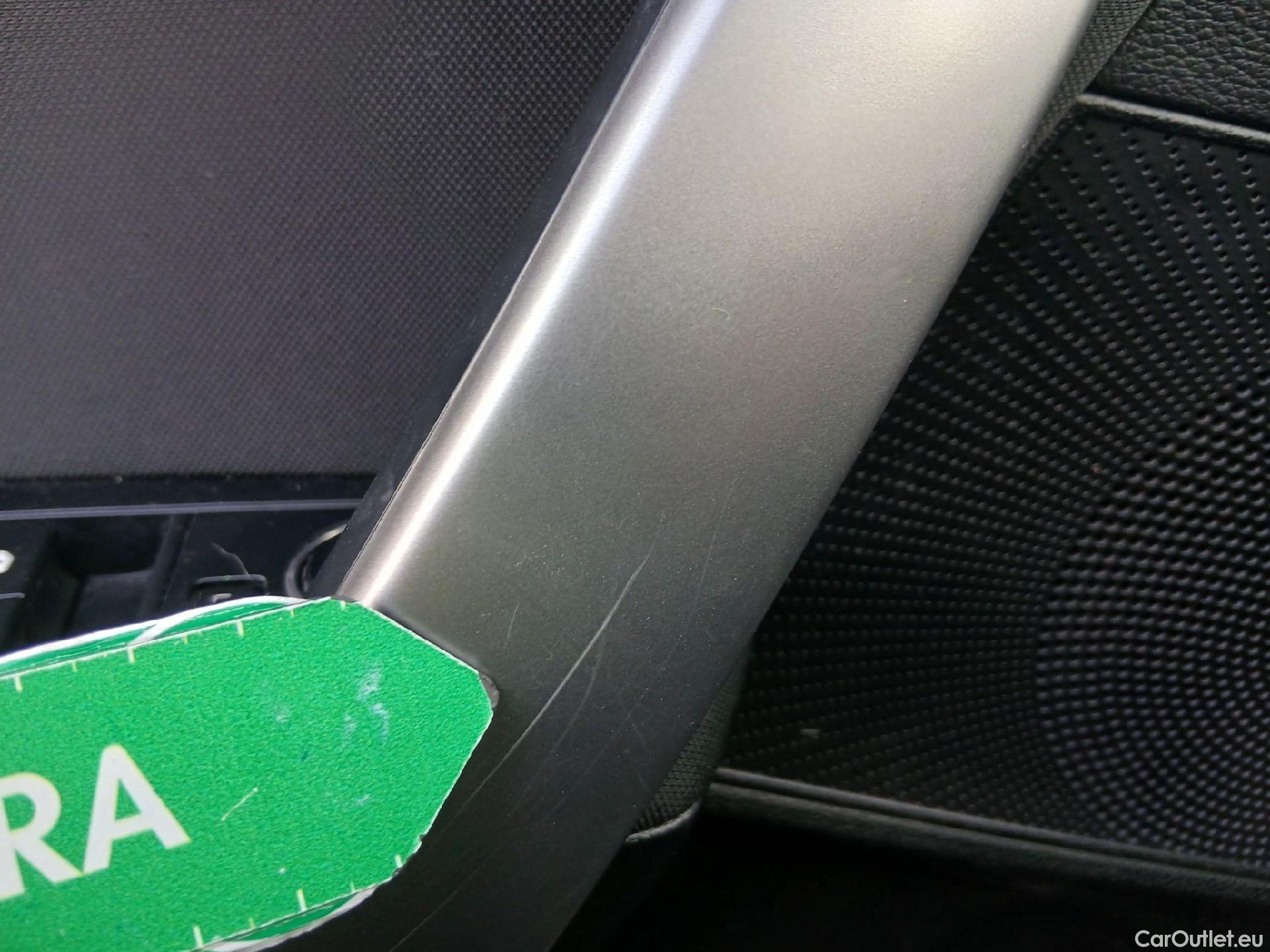  KIA  XCeed KIA  / 2019 / 5P / todoterreno 1.0 T-GDi Drive 88kW (120CV) #5