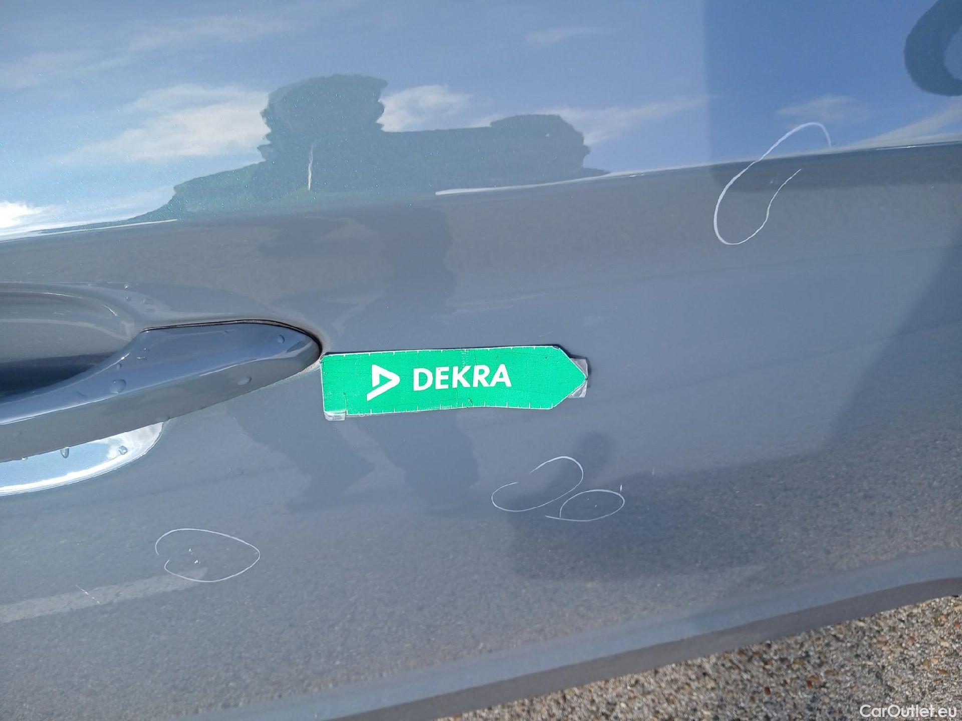  Hyundai  Konna HYUNDAI Kona / 2020 / 5P / todoterreno 1.0 TGDI Maxx 4X2 #38