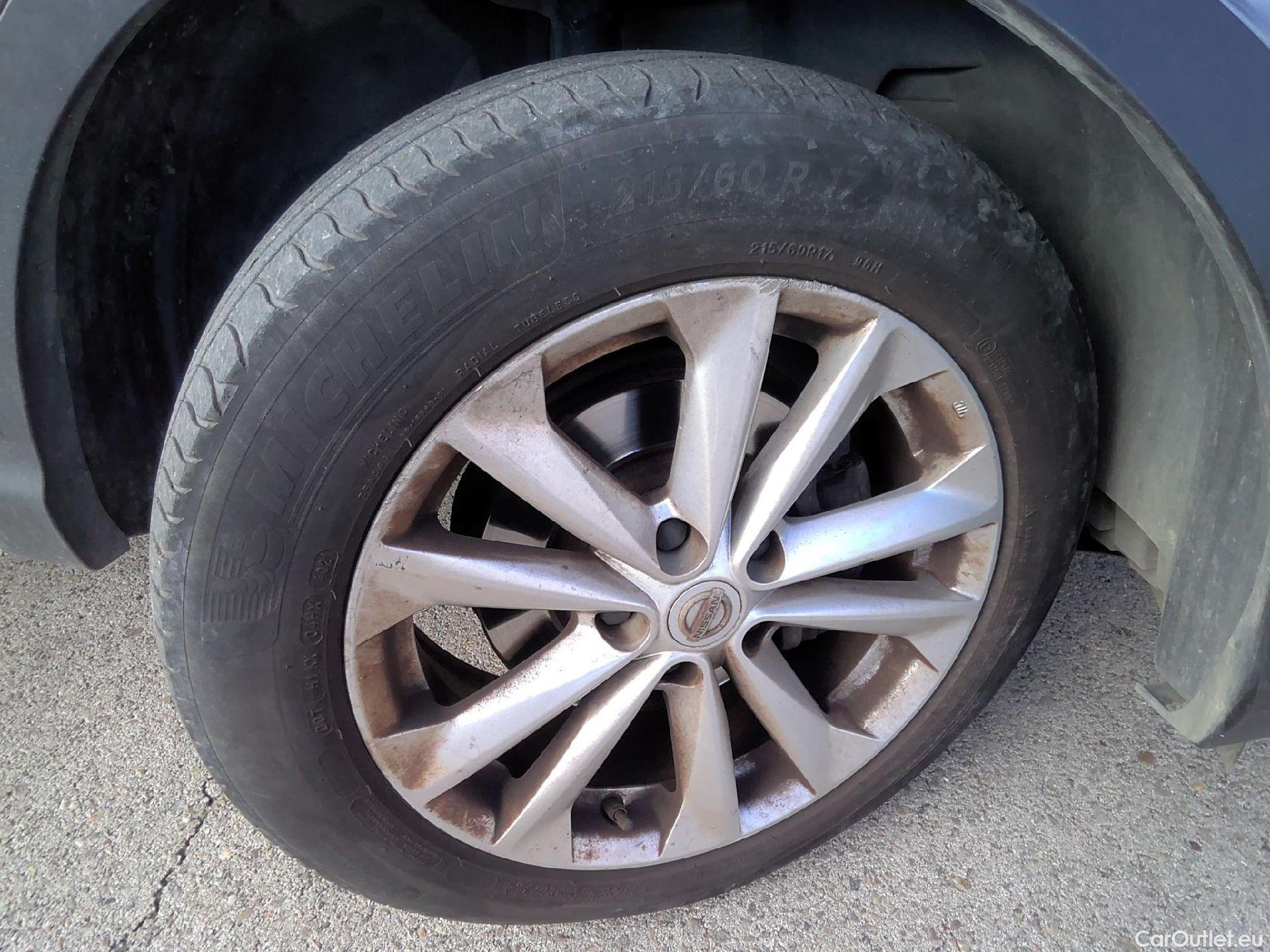  Nissan  Qashqai NISSAN  5p 2G berlina con portón 1.5dCi S&S ACENTA 4x2 Sensores Aparc #48