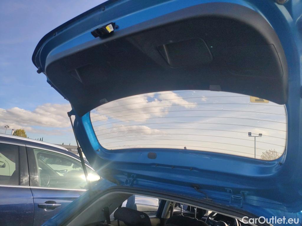  KIA  Rio KIA  / 2020 / 5P / berlina con portón 1.0 T-GDi 74kW (100CV) MHEV iMT Concept #30