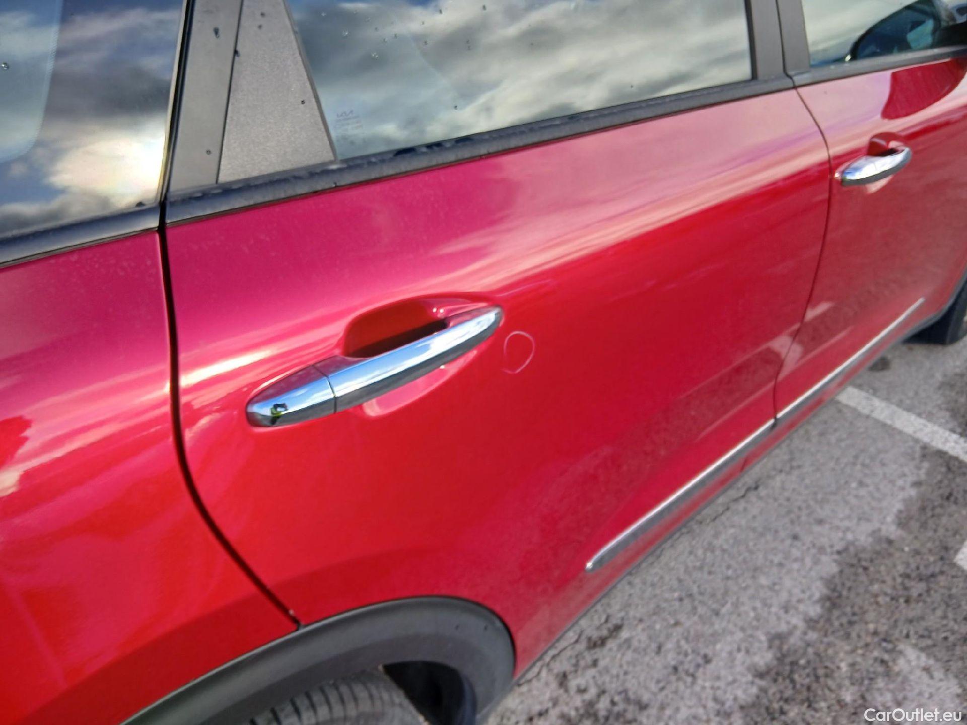  KIA  Niro KIA  / 2019 / 5P / crossover 1.6 GDi PHEV 104kW (141CV) Drive #27