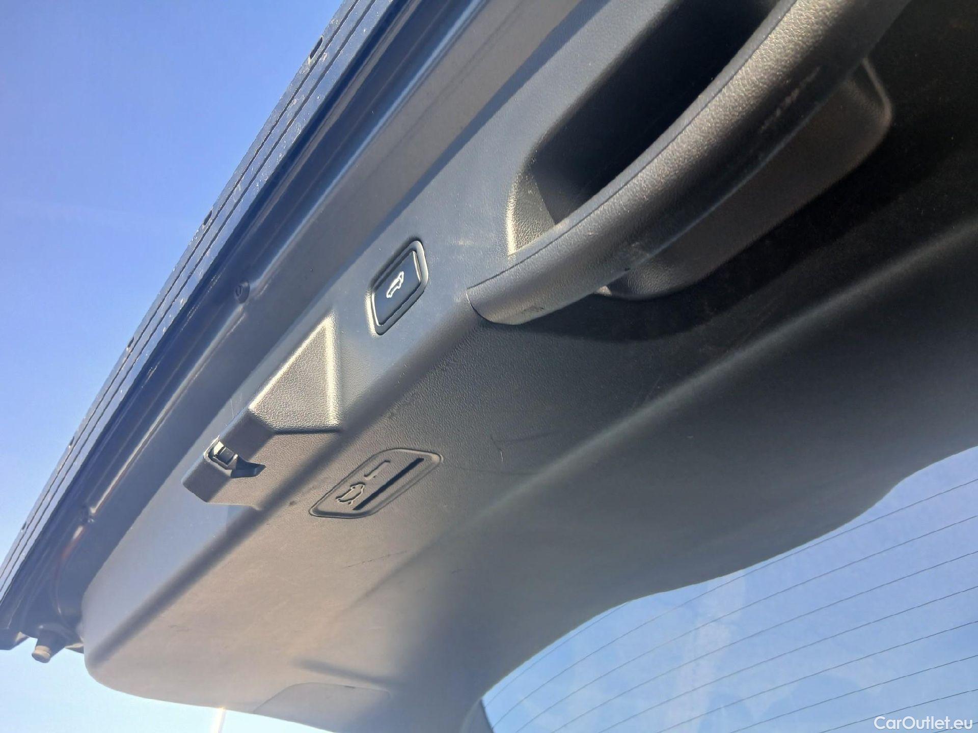  Hyundai  Tucson HYUNDAI  / 2020 / 5P / todoterreno 1.6 TGDI 169kW HEV Tecno Auto 2C #6