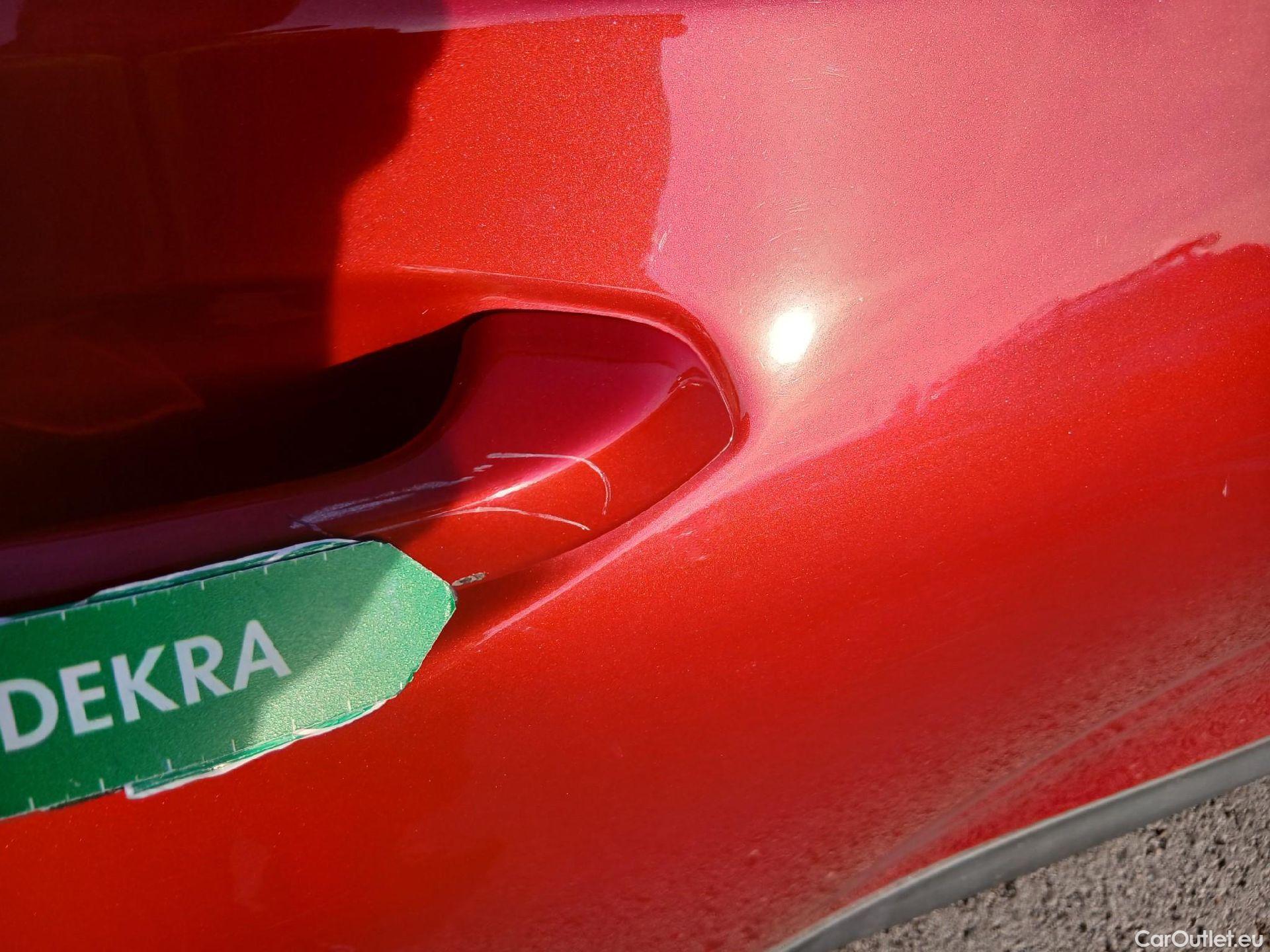  KIA  XCeed KIA  / 2019 / 5P / todoterreno 1.0 T-GDi Drive 88kW (120CV) #27