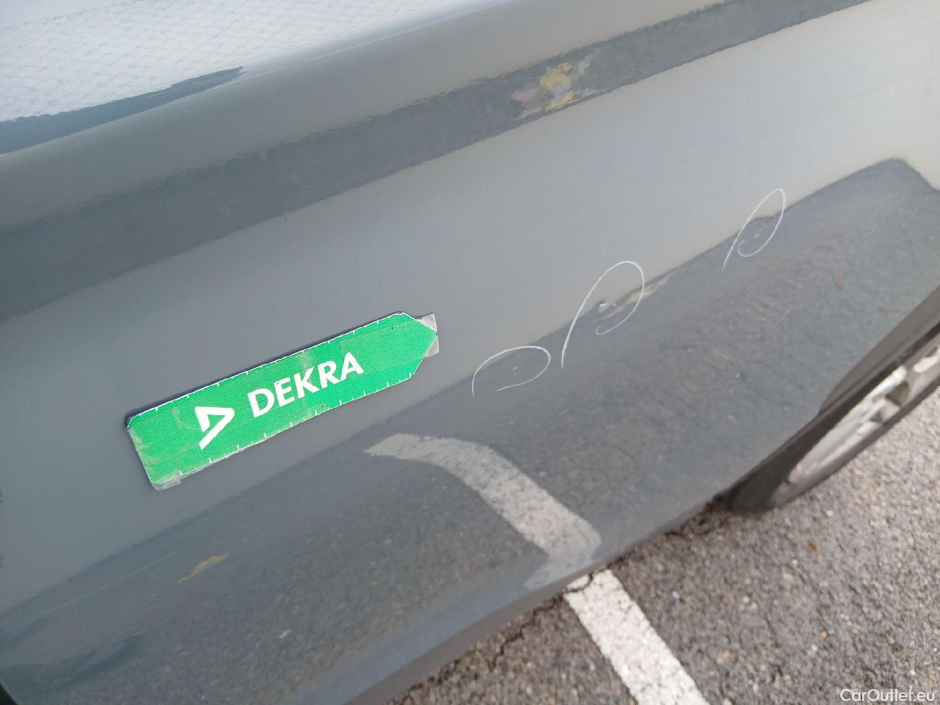  Hyundai  Konna HYUNDAI Kona / 2020 / 5P / todoterreno 1.0 TGDI Maxx 4X2 #13