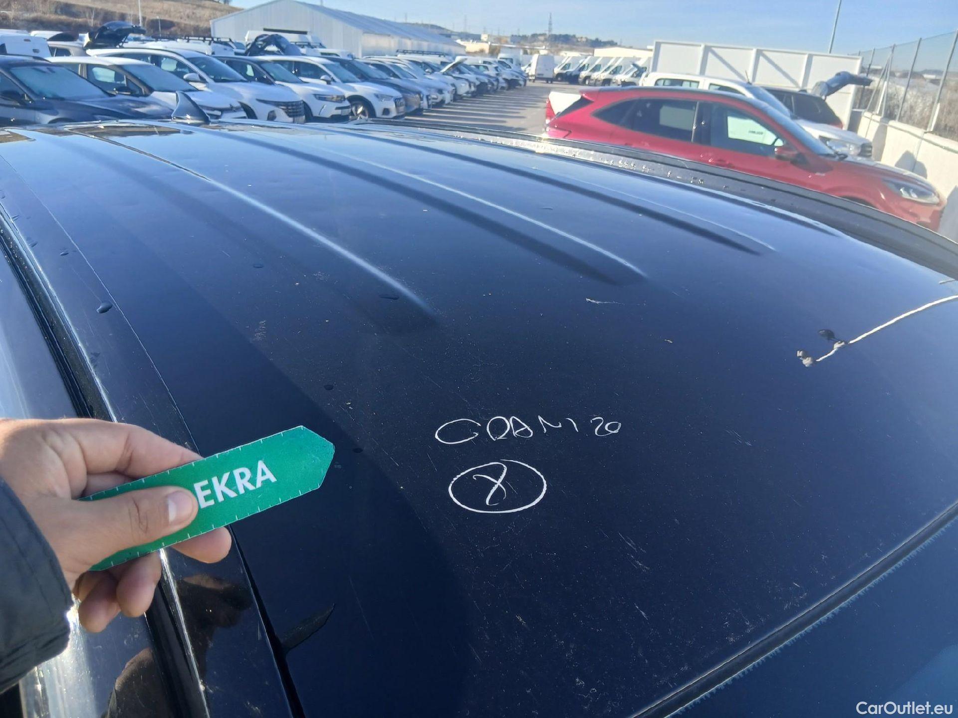  Hyundai  Tucson HYUNDAI  / 2020 / 5P / todoterreno 1.6 TGDI 169kW HEV Tecno Auto 2C #31