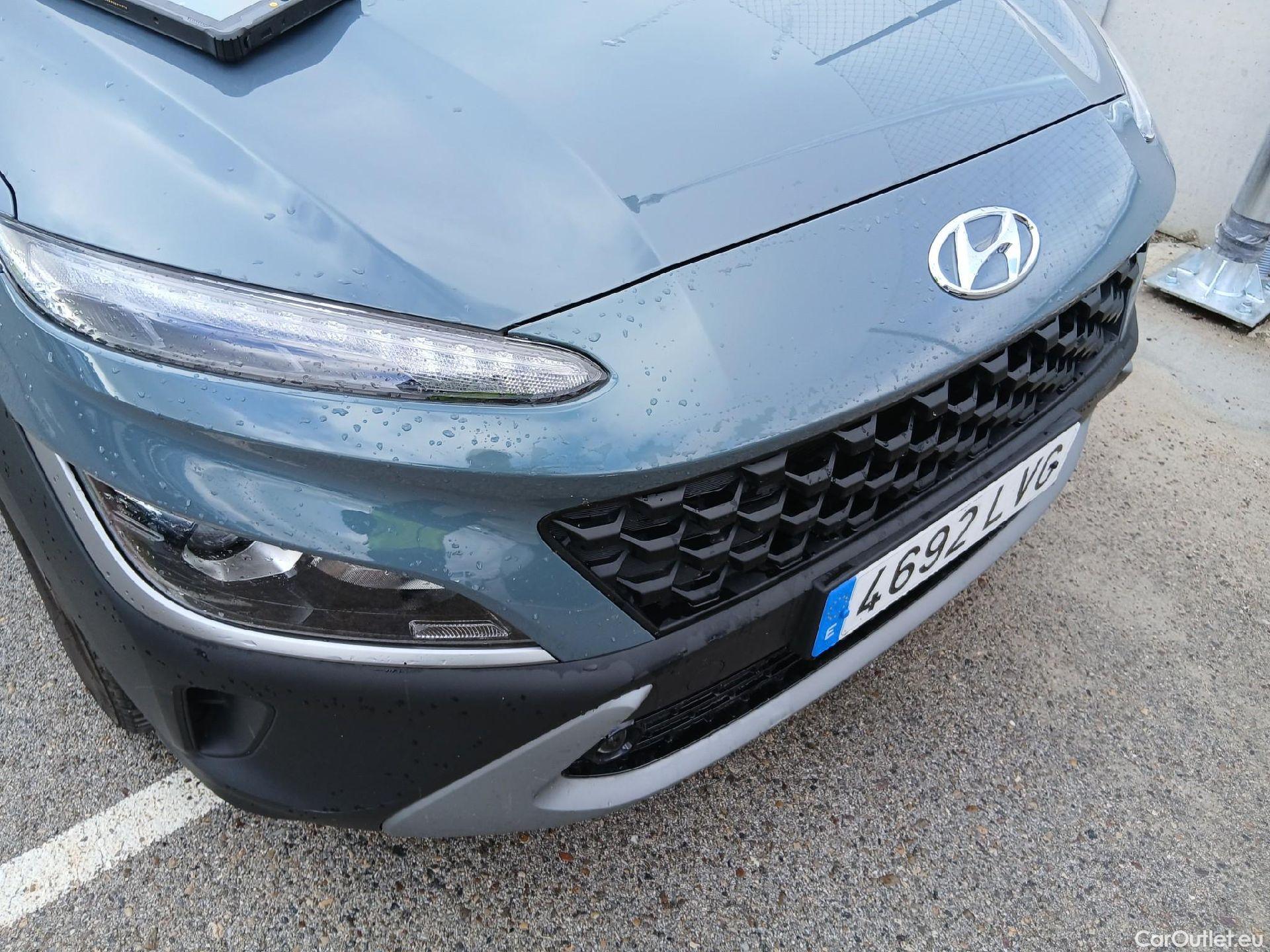  Hyundai  Konna HYUNDAI Kona / 2020 / 5P / todoterreno 1.0 TGDI Maxx 4X2 #3