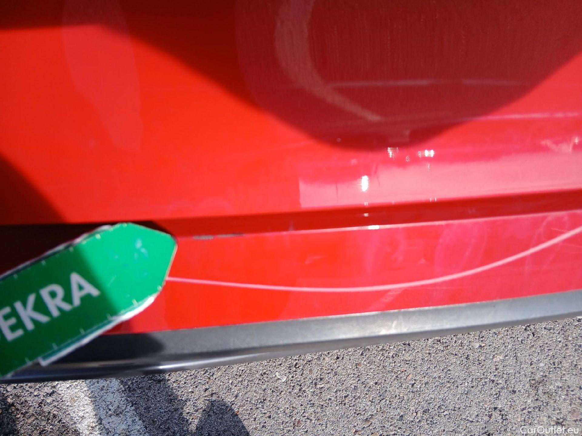  Nissan  Qashqai NISSAN  / 2021 / 5P / todoterreno DIG-T 116kW mHEV Xtronic Tekna #29