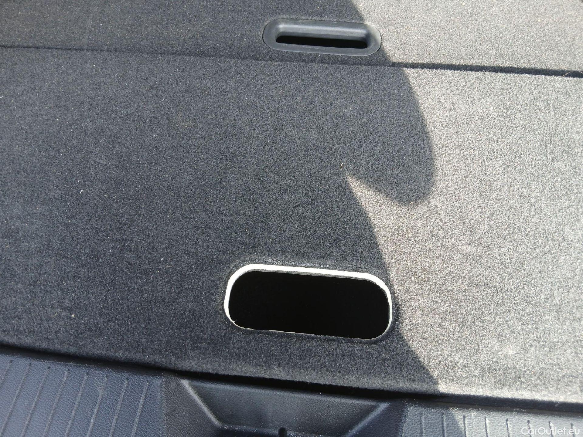  Nissan  Qashqai NISSAN  / 2021 / 5P / todoterreno DIG-T 116kW mHEV Xtronic Tekna #3