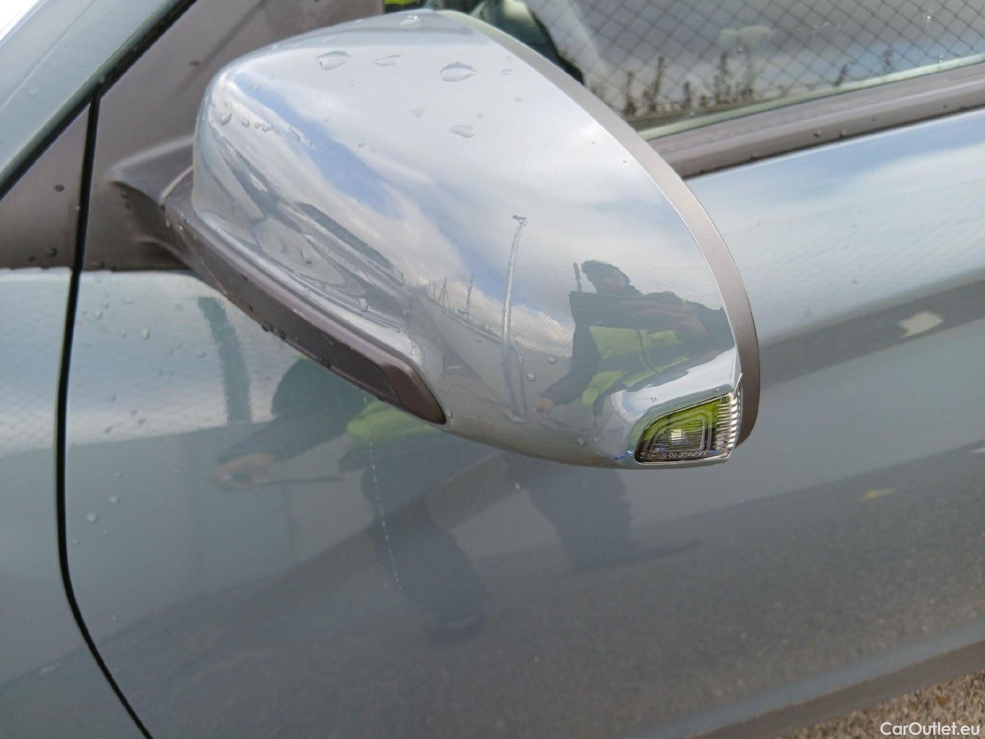  Hyundai  Konna HYUNDAI Kona / 2020 / 5P / todoterreno 1.0 TGDI Maxx 4X2 #10