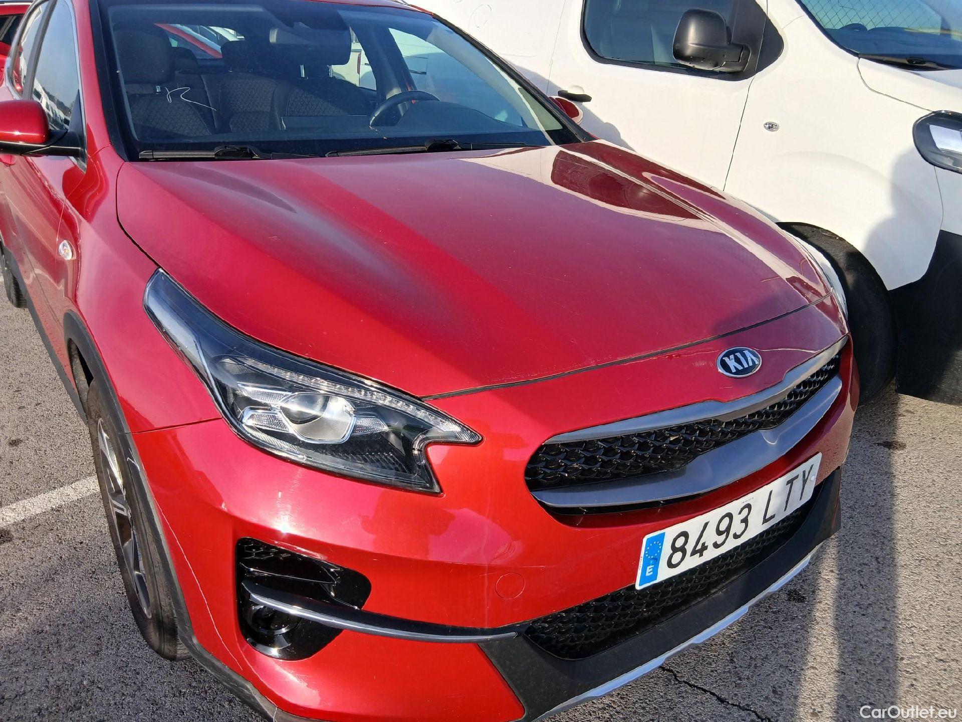  KIA  XCeed KIA  / 2019 / 5P / todoterreno 1.0 T-GDi Drive 88kW (120CV) #7