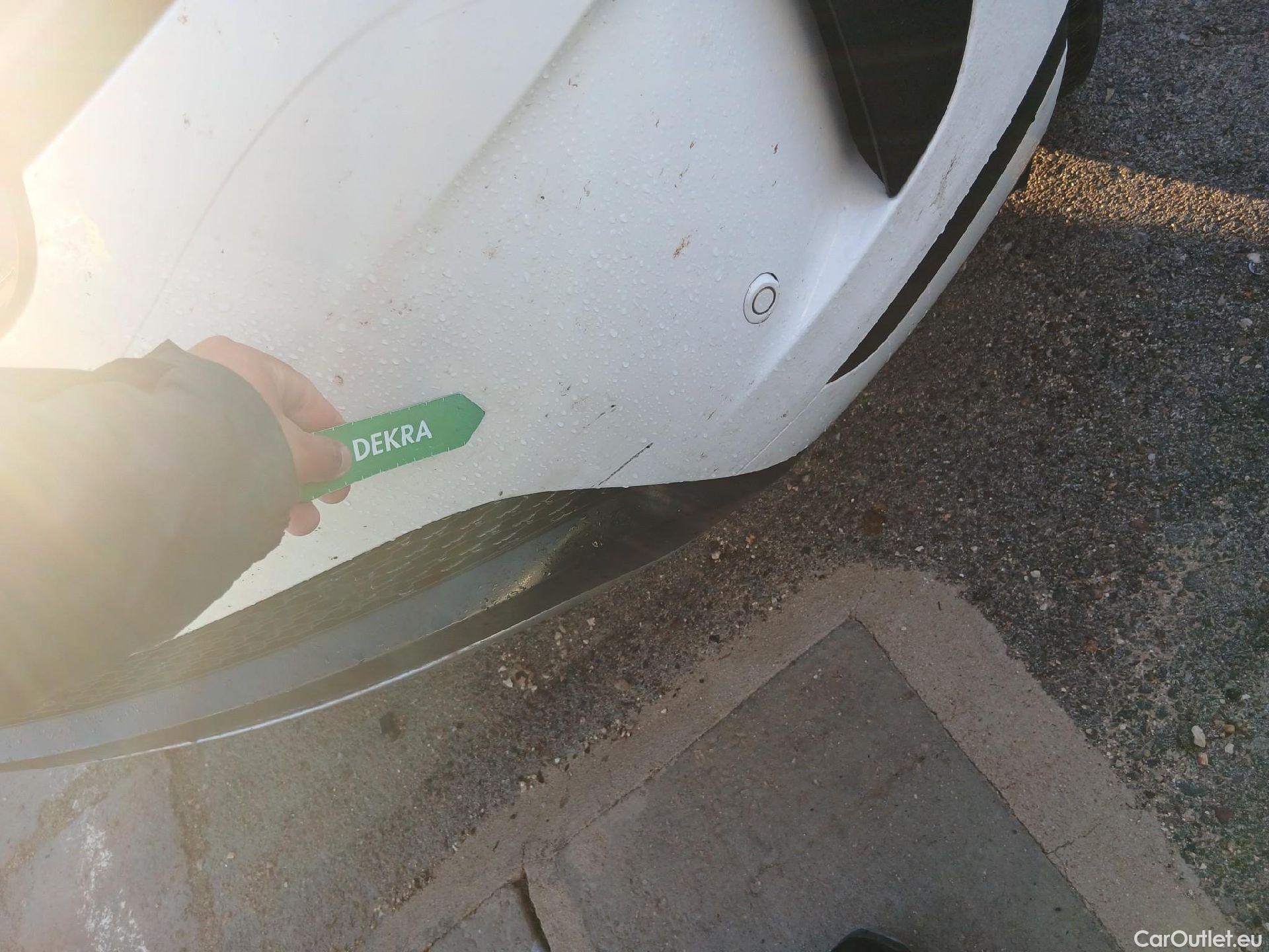  Land Rover  Range Rover LAND ROVER  Evoque / 2015 / 5P / todoterreno 1.5 P300e I3 HSE AUTO 4WD PHEV #5