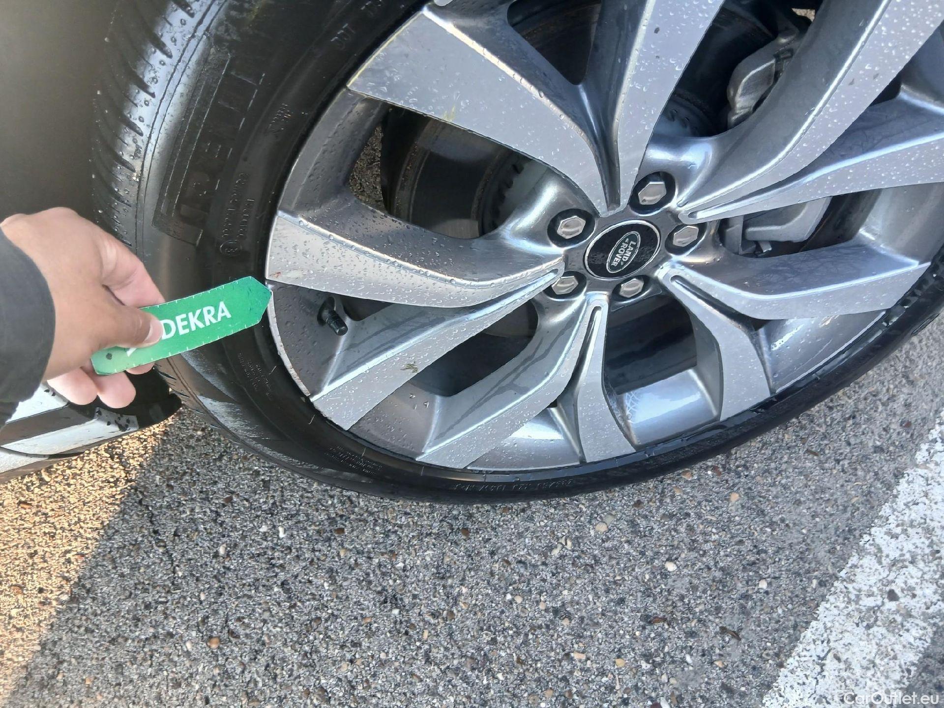  Land Rover  Range Rover LAND ROVER  Evoque / 2015 / 5P / todoterreno 1.5 P300e I3 HSE AUTO 4WD PHEV #24