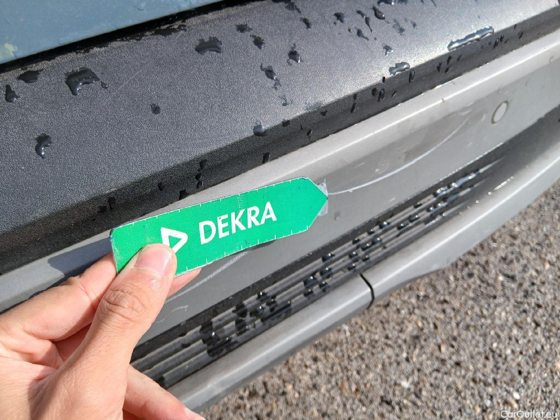  Hyundai  Konna HYUNDAI Kona / 2020 / 5P / todoterreno 1.0 TGDI Maxx 4X2 #24