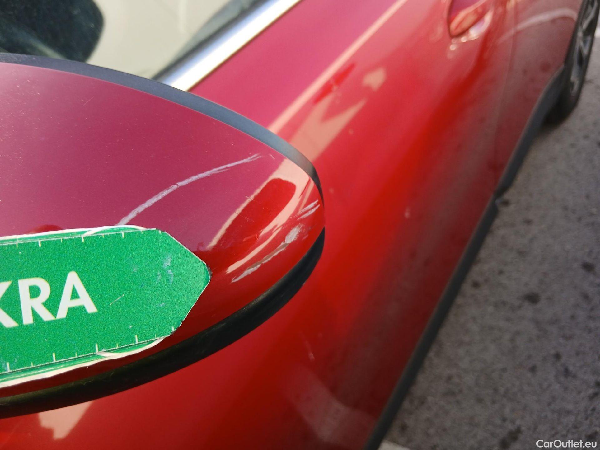  KIA  XCeed KIA  / 2019 / 5P / todoterreno 1.0 T-GDi Drive 88kW (120CV) #11