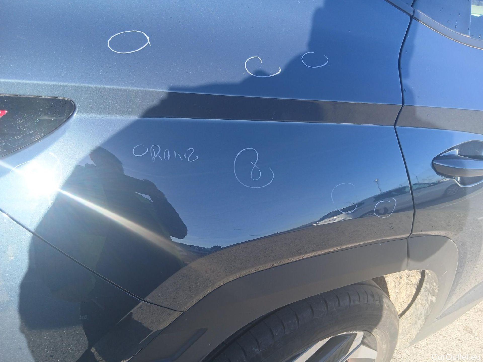  Hyundai  Tucson HYUNDAI  / 2020 / 5P / todoterreno 1.6 TGDI 169kW HEV Tecno Auto 2C #24