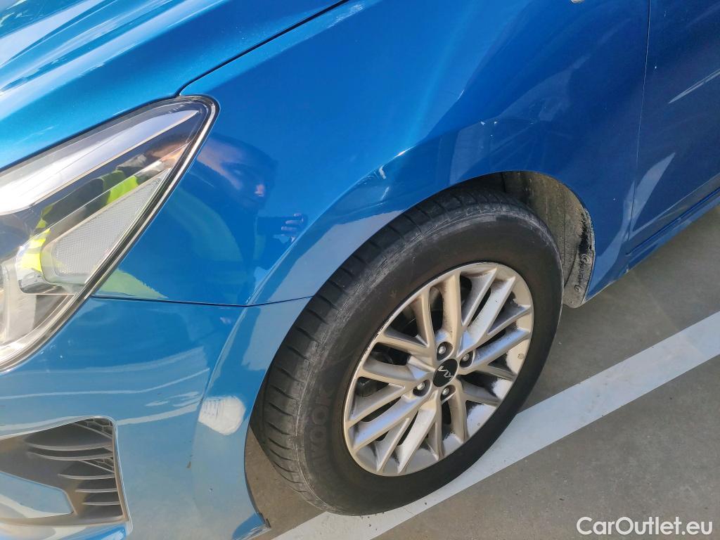  KIA  Rio KIA  / 2020 / 5P / berlina con portón 1.0 T-GDi 74kW (100CV) MHEV iMT Concept #38