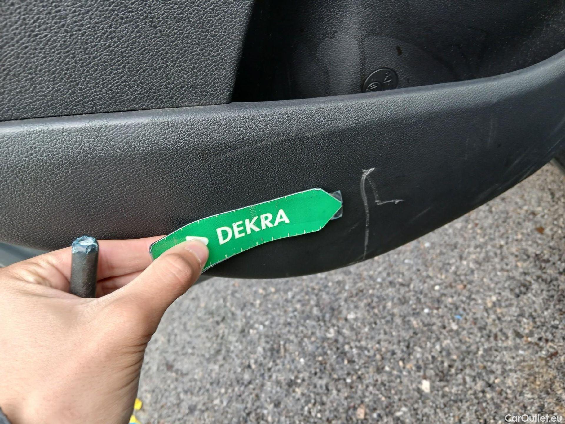  Hyundai  Konna HYUNDAI Kona / 2020 / 5P / todoterreno 1.0 TGDI Maxx 4X2 #17