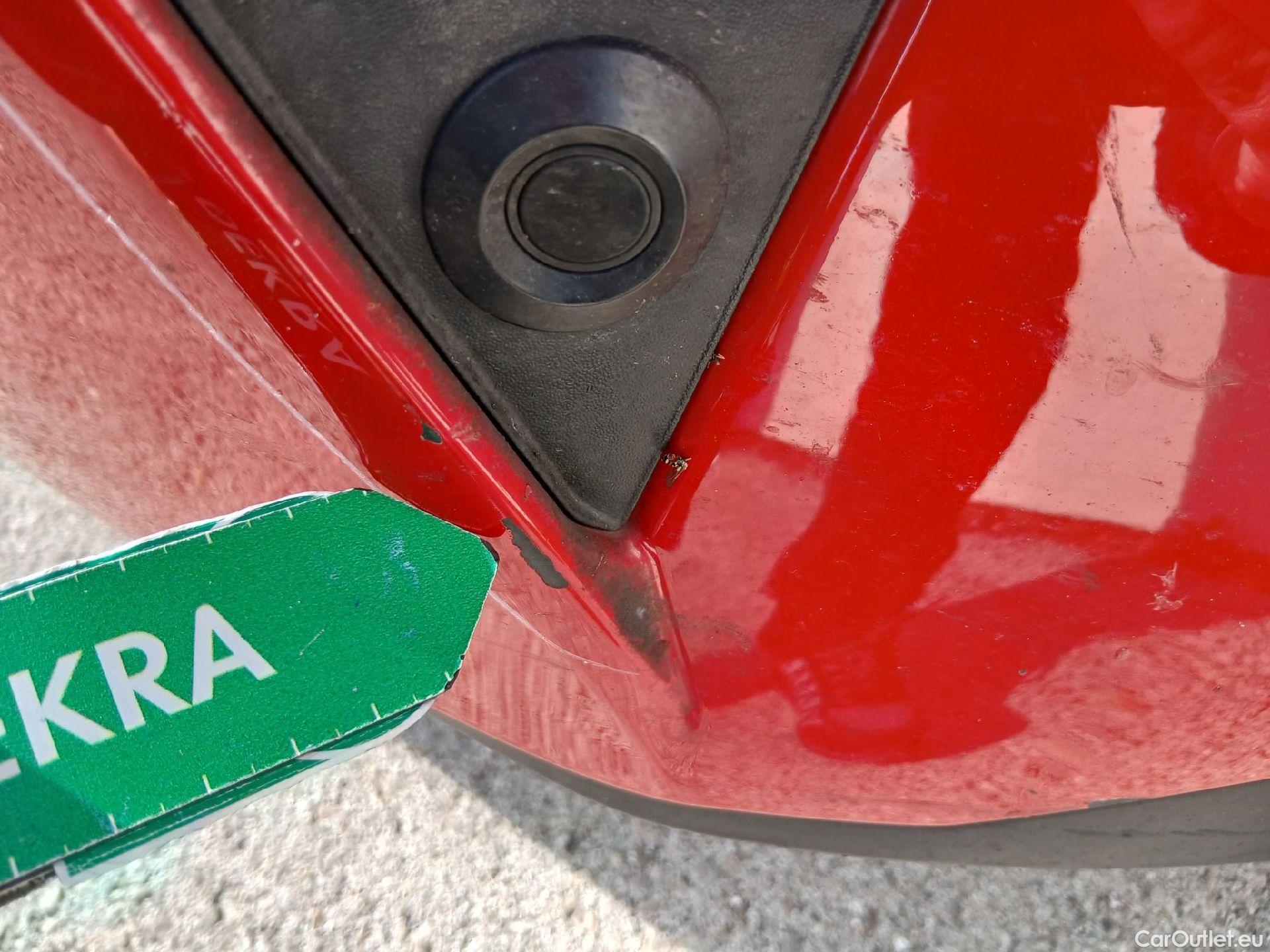  Nissan  Qashqai NISSAN  / 2021 / 5P / todoterreno DIG-T 116kW mHEV Xtronic Tekna #9