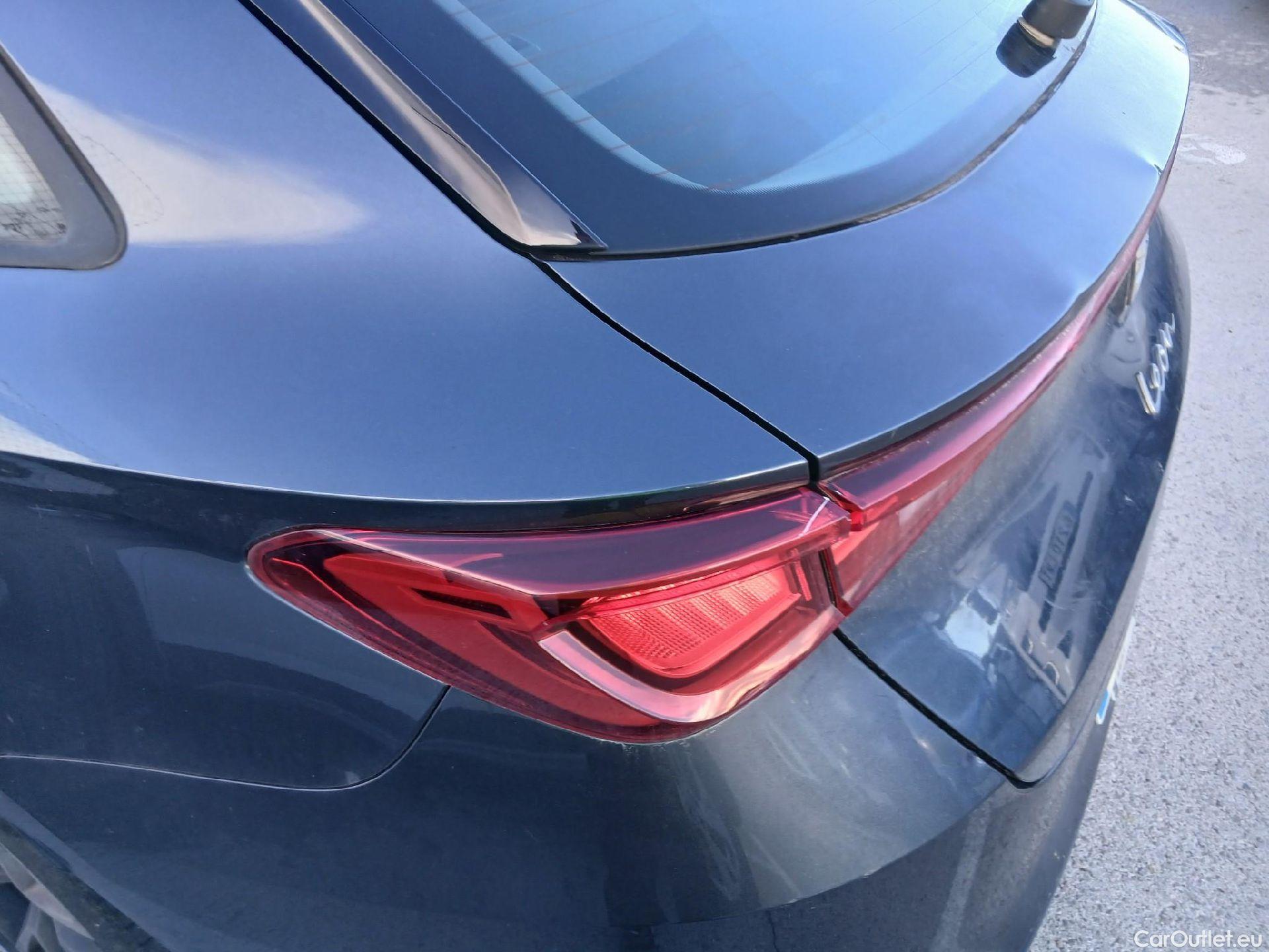  Seat  Leon SEAT Nuevo León / 2020 / 5P / familiar SP 2.0 TDI 85kW Reference Go #30