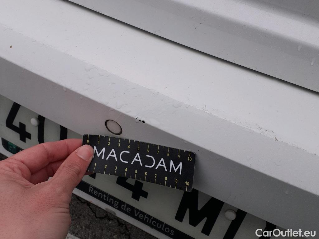  Seat  Ibiza SEAT  / 2017 / 5P / berlina con portón 1.0 MPI 59kW (80CV) Reference Plus(SP) #23