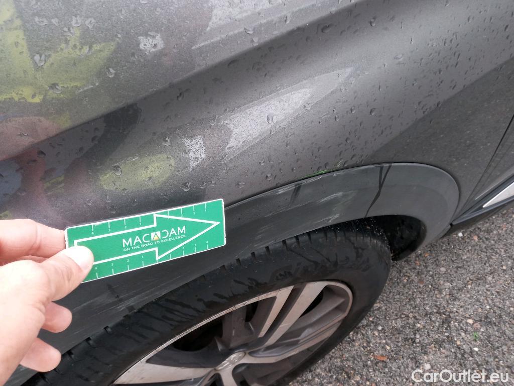  Peugeot  3008 PEUGEOT  Hybrid / 2020 / 5P / todoterreno 225 e-EAT8 Allure #24