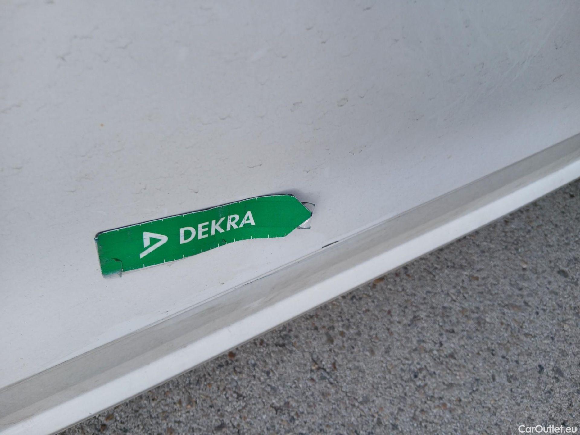  Seat  Ibiza SEAT  / 2017 / 5P / berlina con portón 1.0 MPI 59kW (80CV) Reference Plus(SP) #23