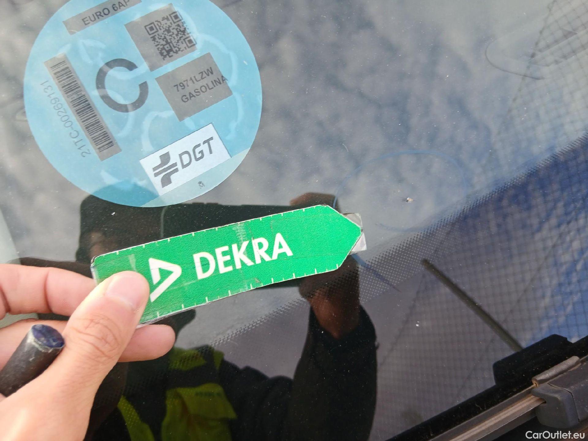  Seat  Ibiza SEAT  / 2017 / 5P / berlina con portón 1.0 MPI 59kW (80CV) Reference Plus(SP) #2