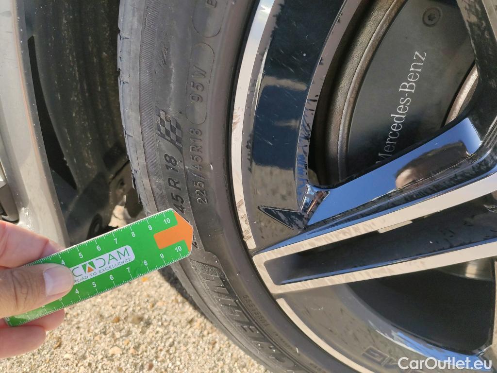  Mercedes  CLA-Klasse Clase CLA CLA 200 d (118.312)Premium-Pack AMG Line 150CV AT8 E6d #8