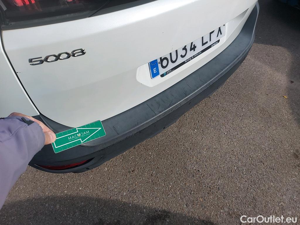  Peugeot  5008 PEUGEOT  / 2020 / 5P / todoterreno 1.2 PureTech 96KW S&S Active Pack EAT8 #11