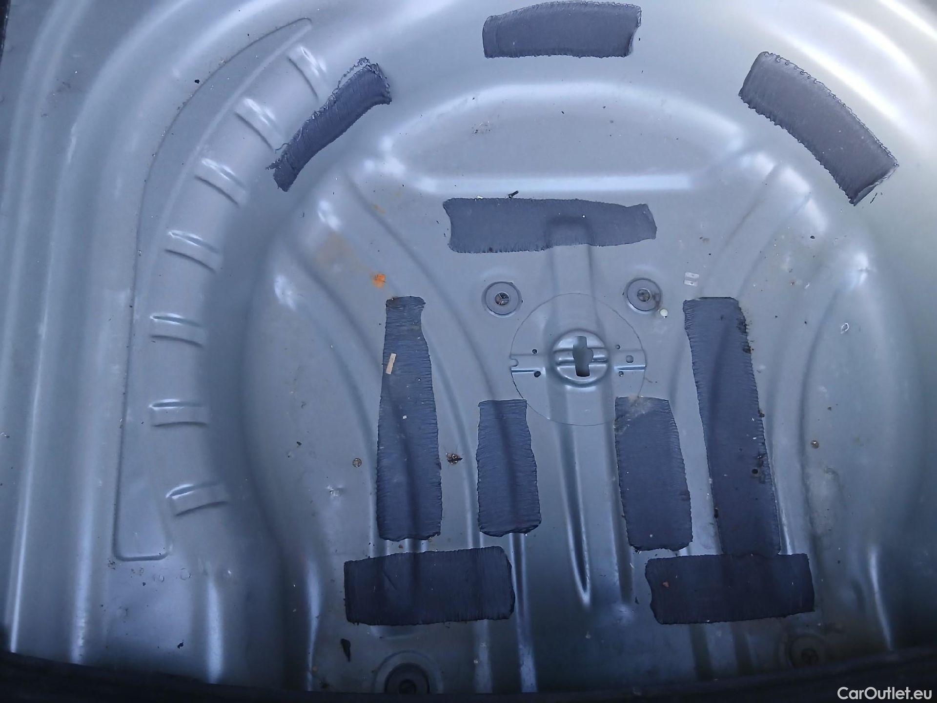  Seat  Leon SEAT Nuevo León / 2020 / 5P / familiar SP 2.0 TDI 85kW Reference Go #46