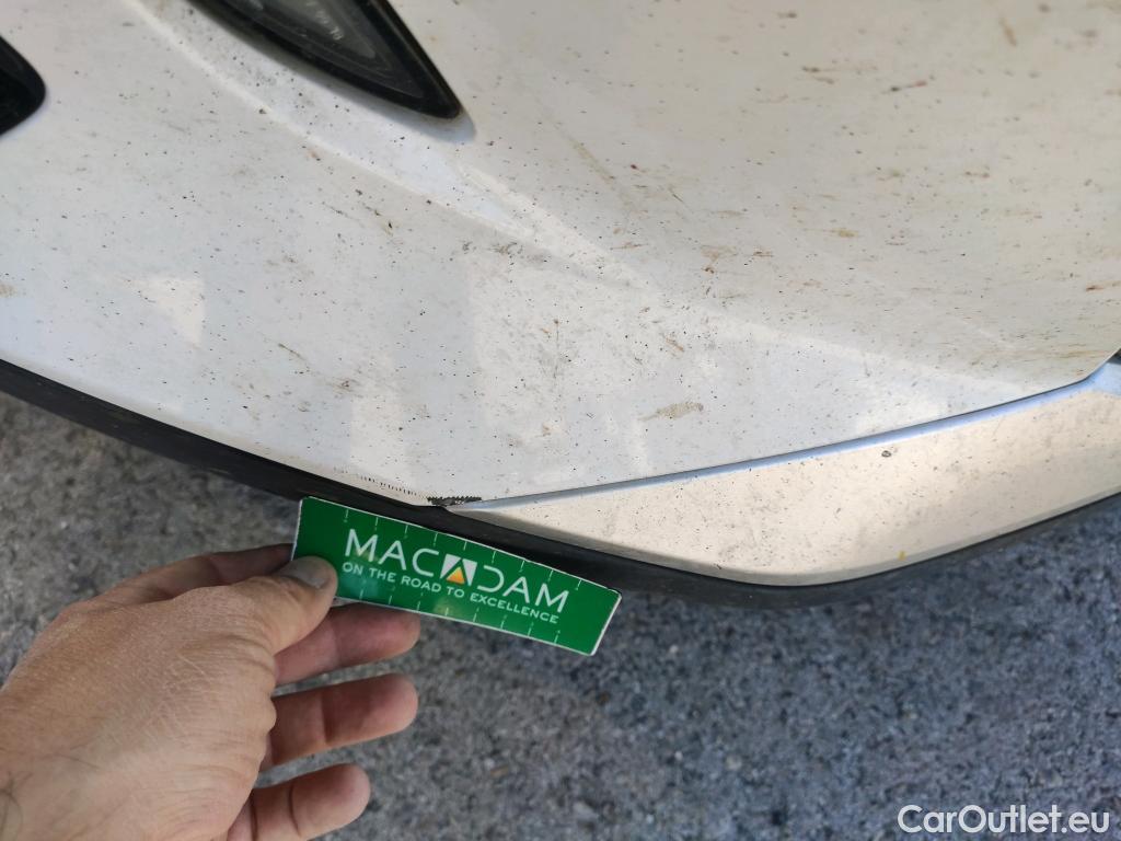  Peugeot  2008 PEUGEOT  / 2019 / 5P / todoterreno Allure Pack BlueHDI 81kW (110CV) (AC) #24