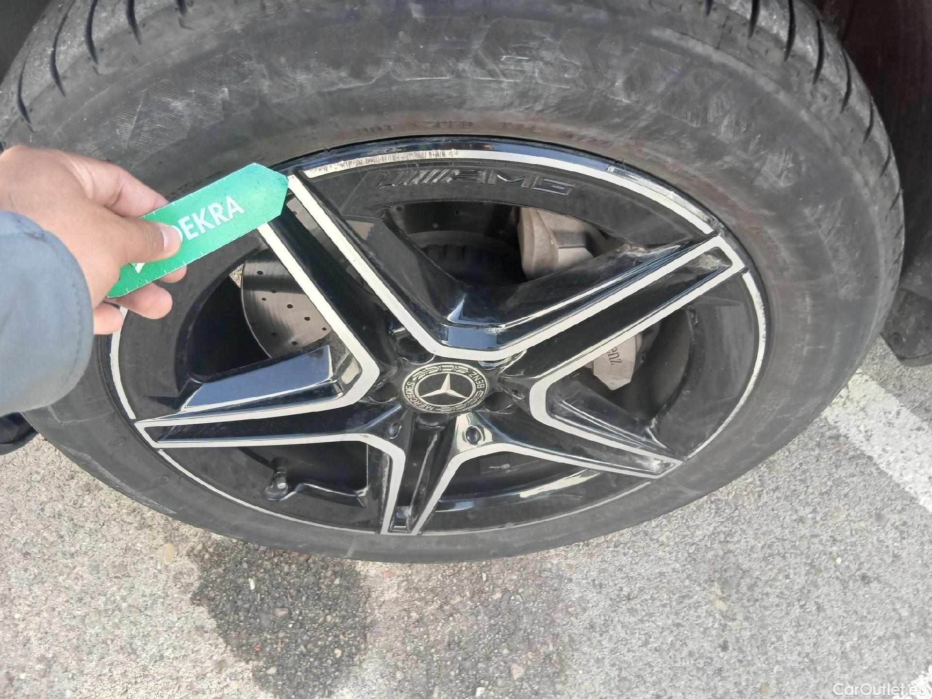  Mercedes  G-Klasee MERCEDES-BENZ GLC Coupé / 2019 / 5P / coupé GLC 220 d 4MATIC #13