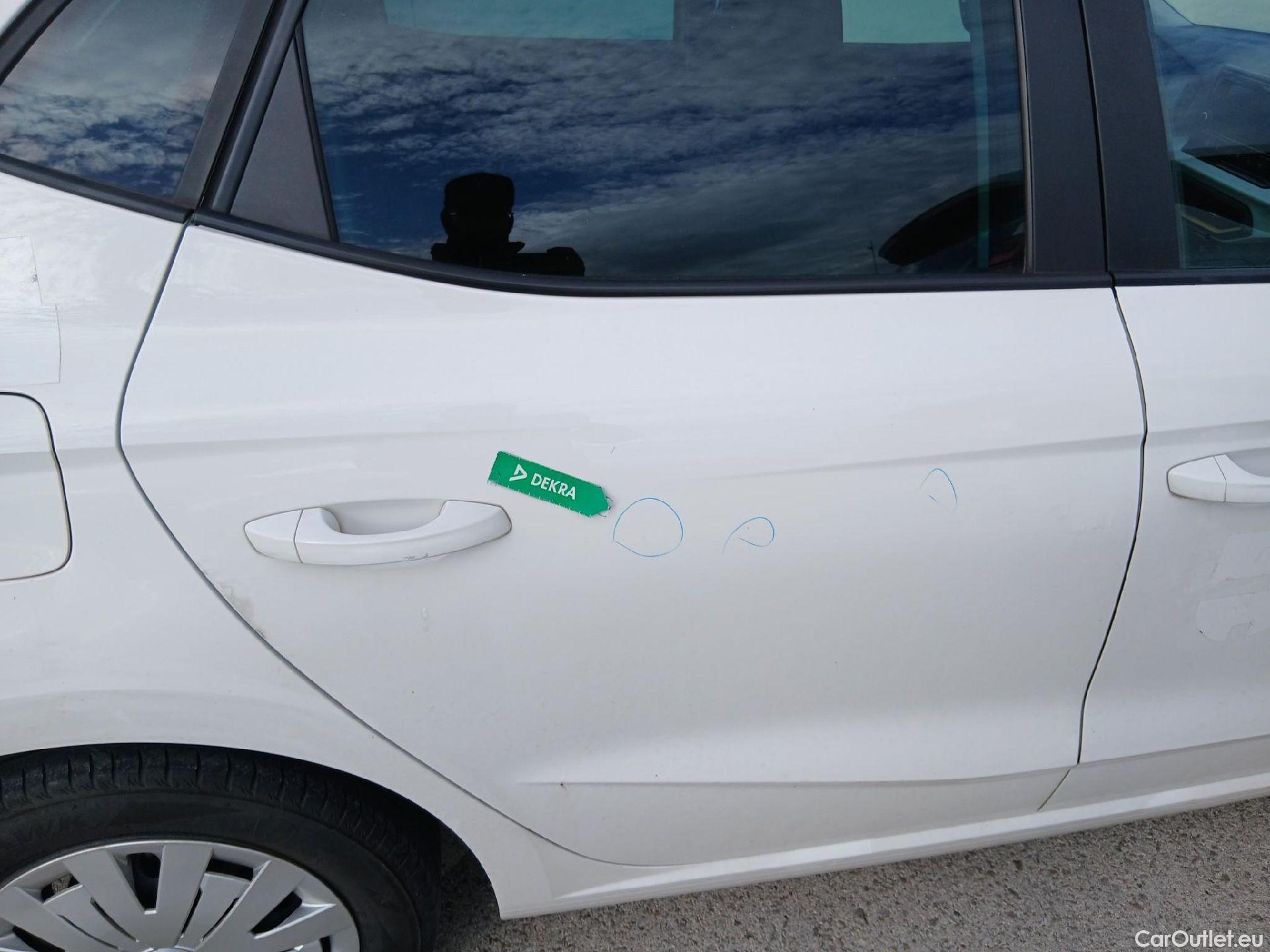  Seat  Ibiza SEAT  / 2017 / 5P / berlina con portón 1.0 MPI 59kW (80CV) Reference Plus(SP) #21