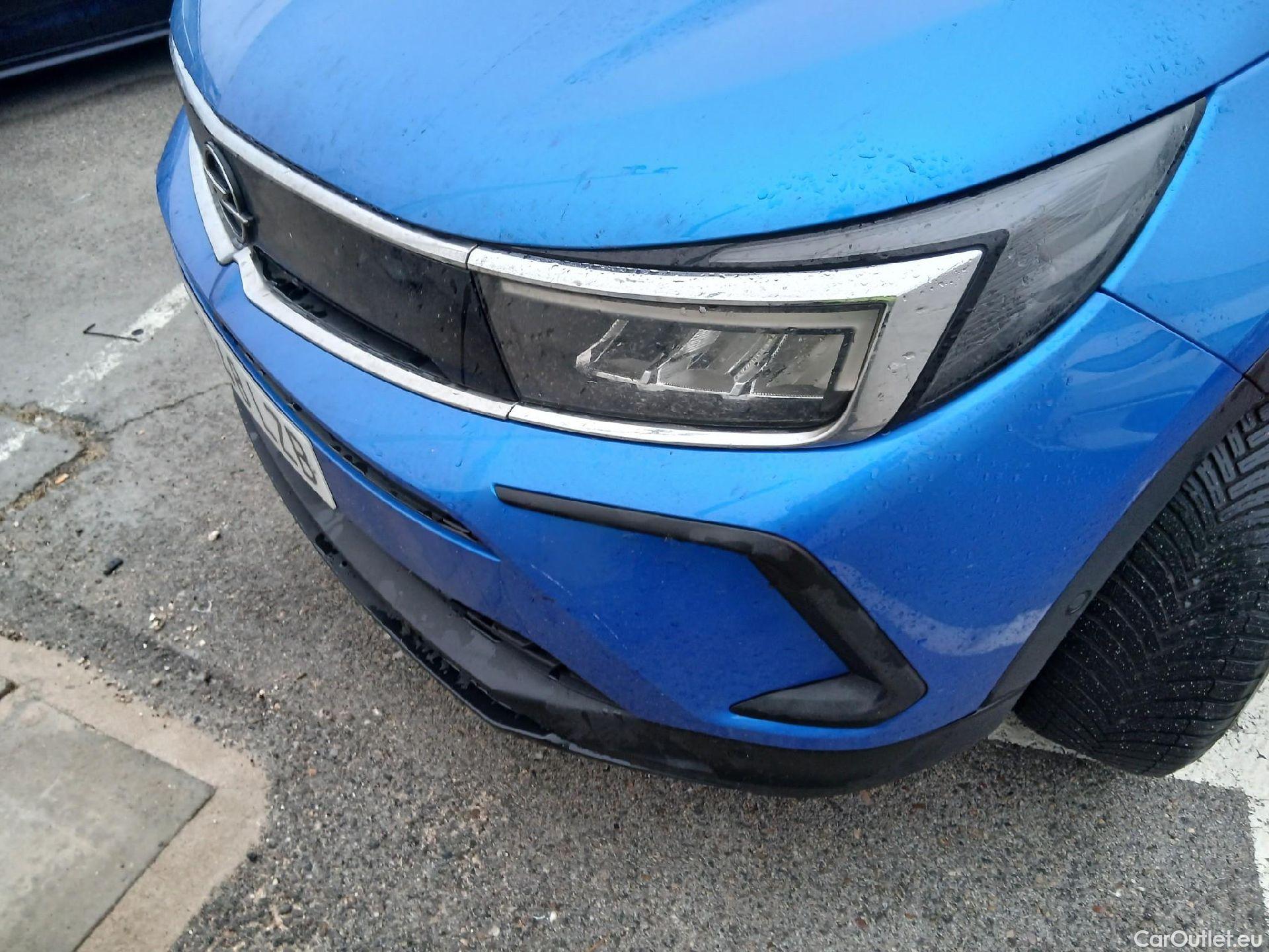  Opel   Grandland X OPEL Grandland / 2021 / 5P / todoterreno 1.5 CDTi Business Edition Auto #10