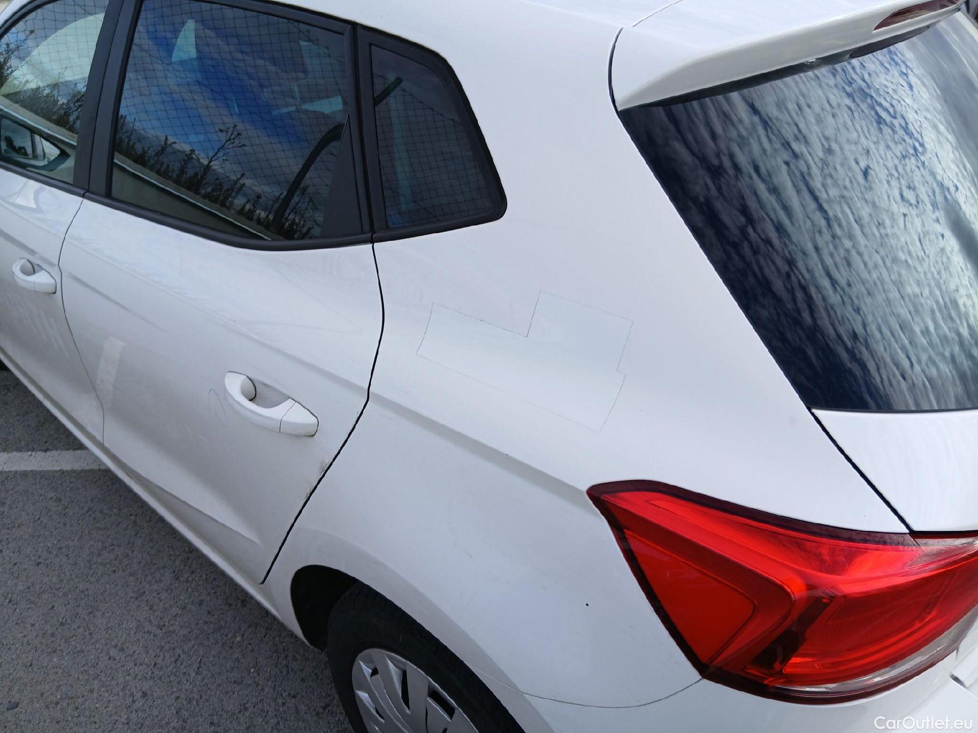  Seat  Ibiza SEAT  / 2017 / 5P / berlina con portón 1.0 MPI 59kW (80CV) Reference Plus(SP) #13