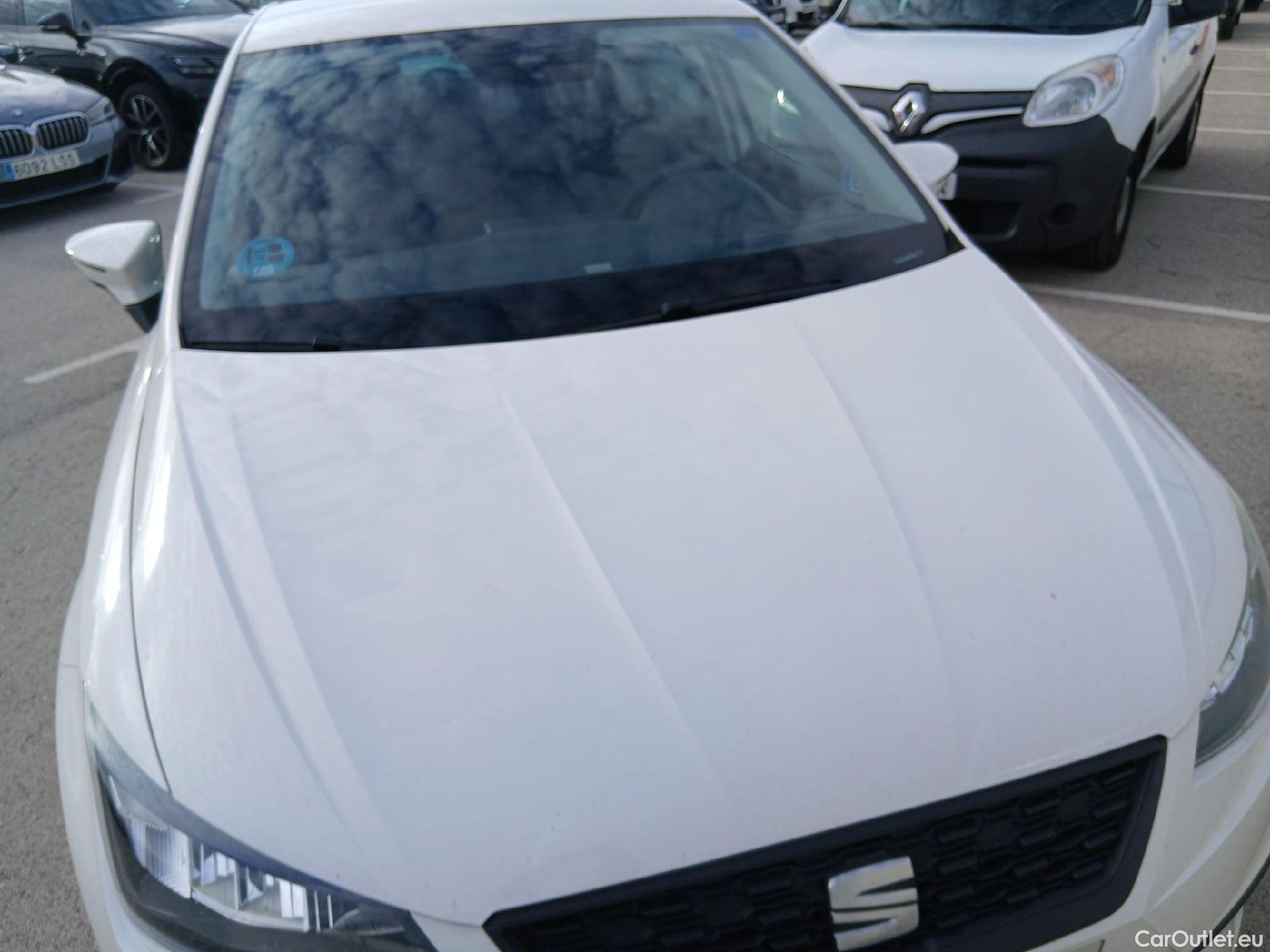  Seat  Ibiza SEAT  / 2017 / 5P / berlina con portón 1.0 MPI 59kW (80CV) Reference Plus(SP) #7