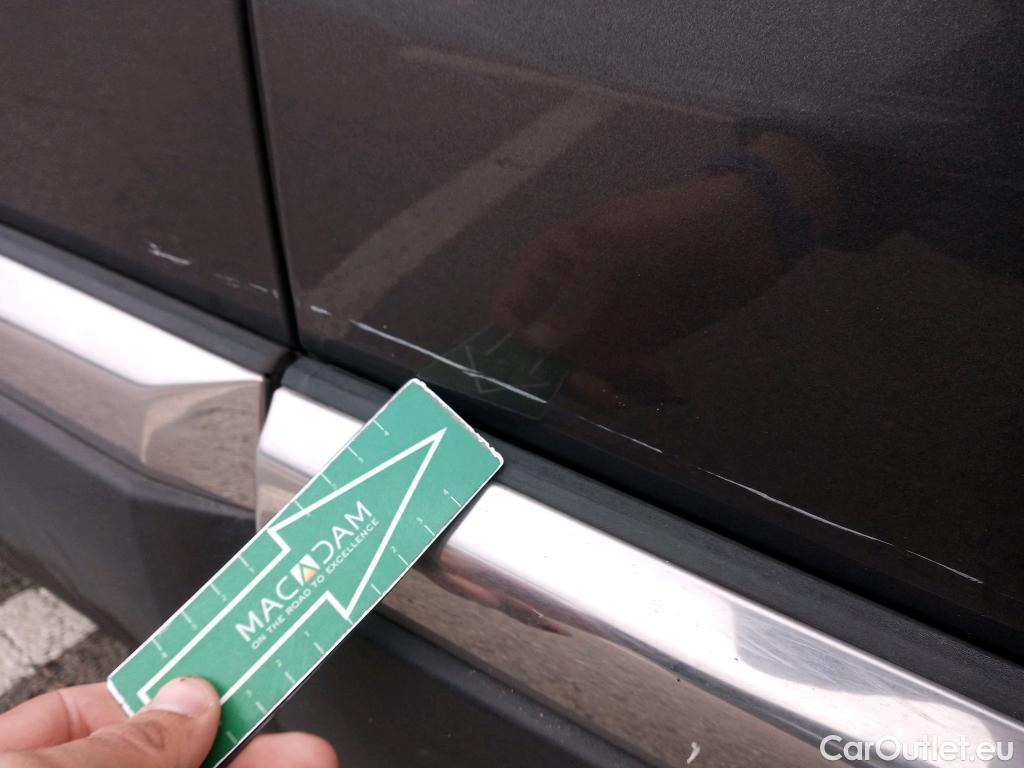  Peugeot  3008 PEUGEOT  Hybrid / 2020 / 5P / todoterreno 225 e-EAT8 Allure #19