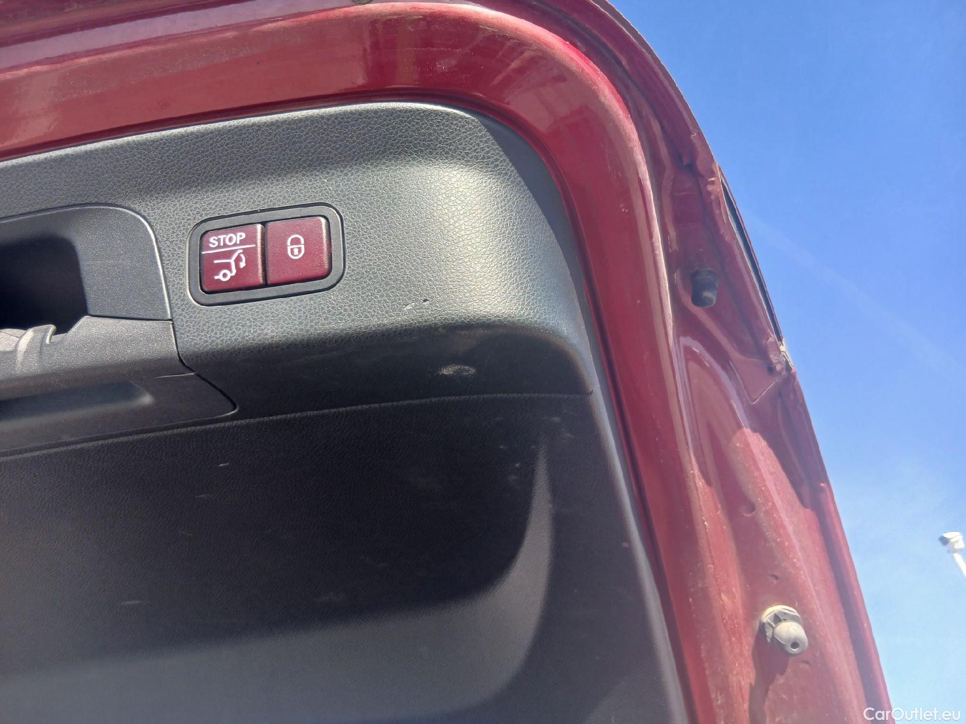  Mercedes  G-Klasee MERCEDES-BENZ GLC Coupé / 2019 / 5P / coupé GLC 220 d 4MATIC #2