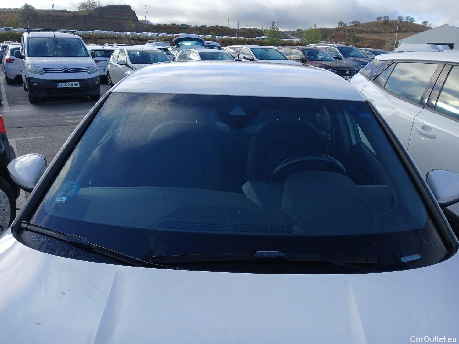  Audi  A3 AUDI  / 2020 / 5P / berlina con portón Sportback 30 TFSI 81kW (110CV) S tronic #14