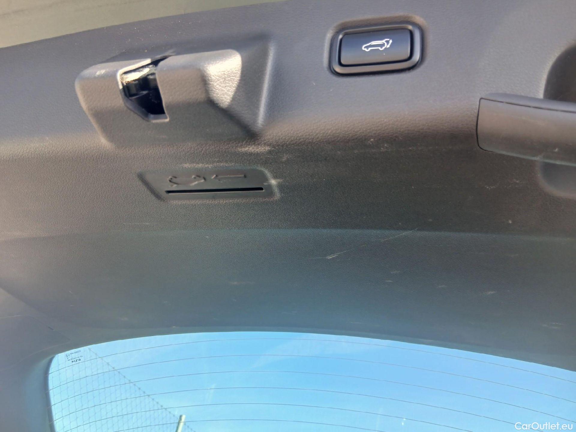  KIA  Sportage KIA  / 2022 / 5P / todoterreno 1.6 T-GDi HEV 171kW (230CV) GT-line 4X2 #5