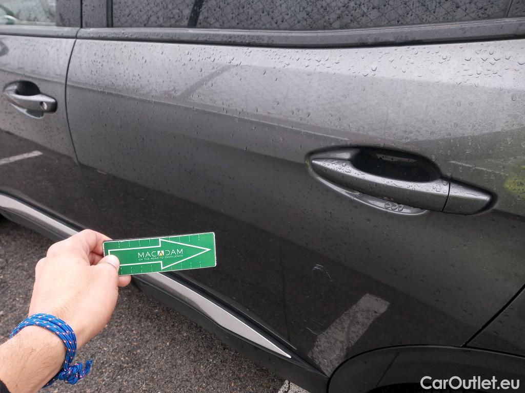  Peugeot  3008 PEUGEOT  Hybrid / 2020 / 5P / todoterreno 225 e-EAT8 Allure #18