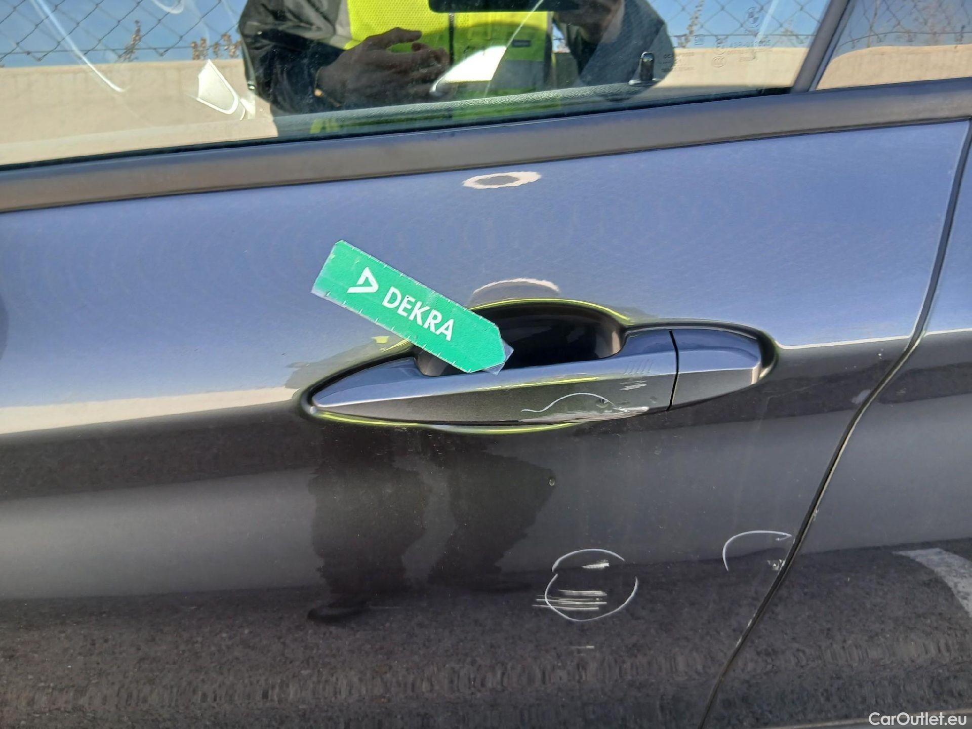  Bmw  X1 BMW  sDrive18i (CX2) #17