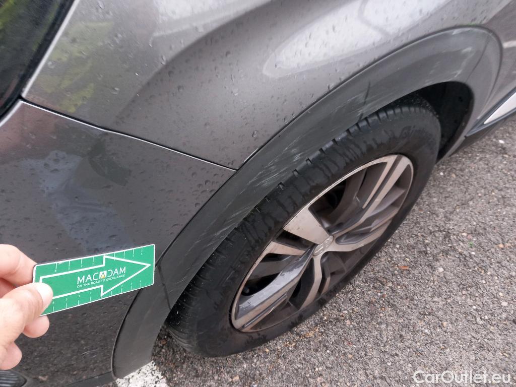  Peugeot  3008 PEUGEOT  Hybrid / 2020 / 5P / todoterreno 225 e-EAT8 Allure #23