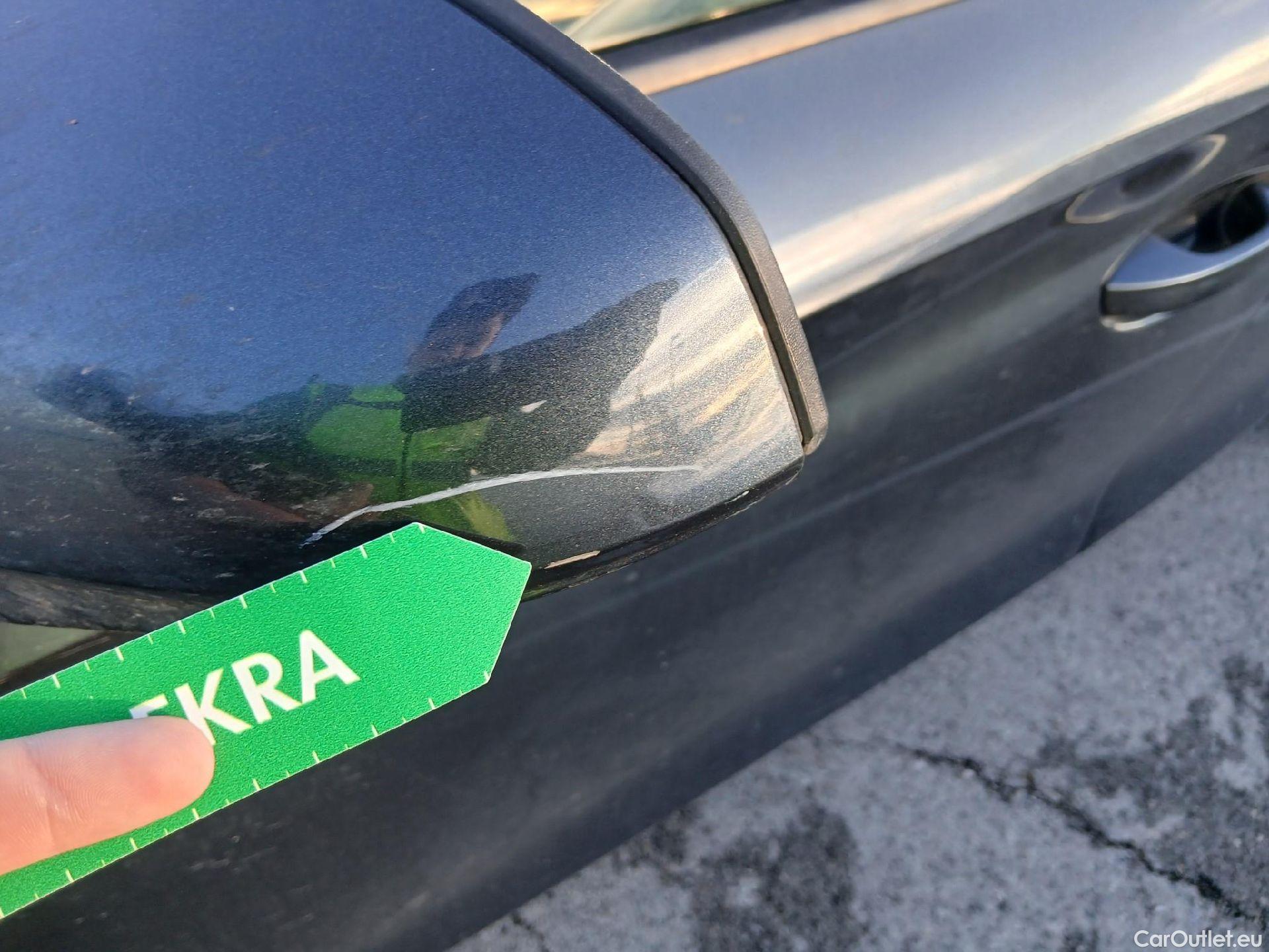  Seat  Leon SEAT Nuevo León / 2020 / 5P / familiar SP 2.0 TDI 85kW Reference Go #25