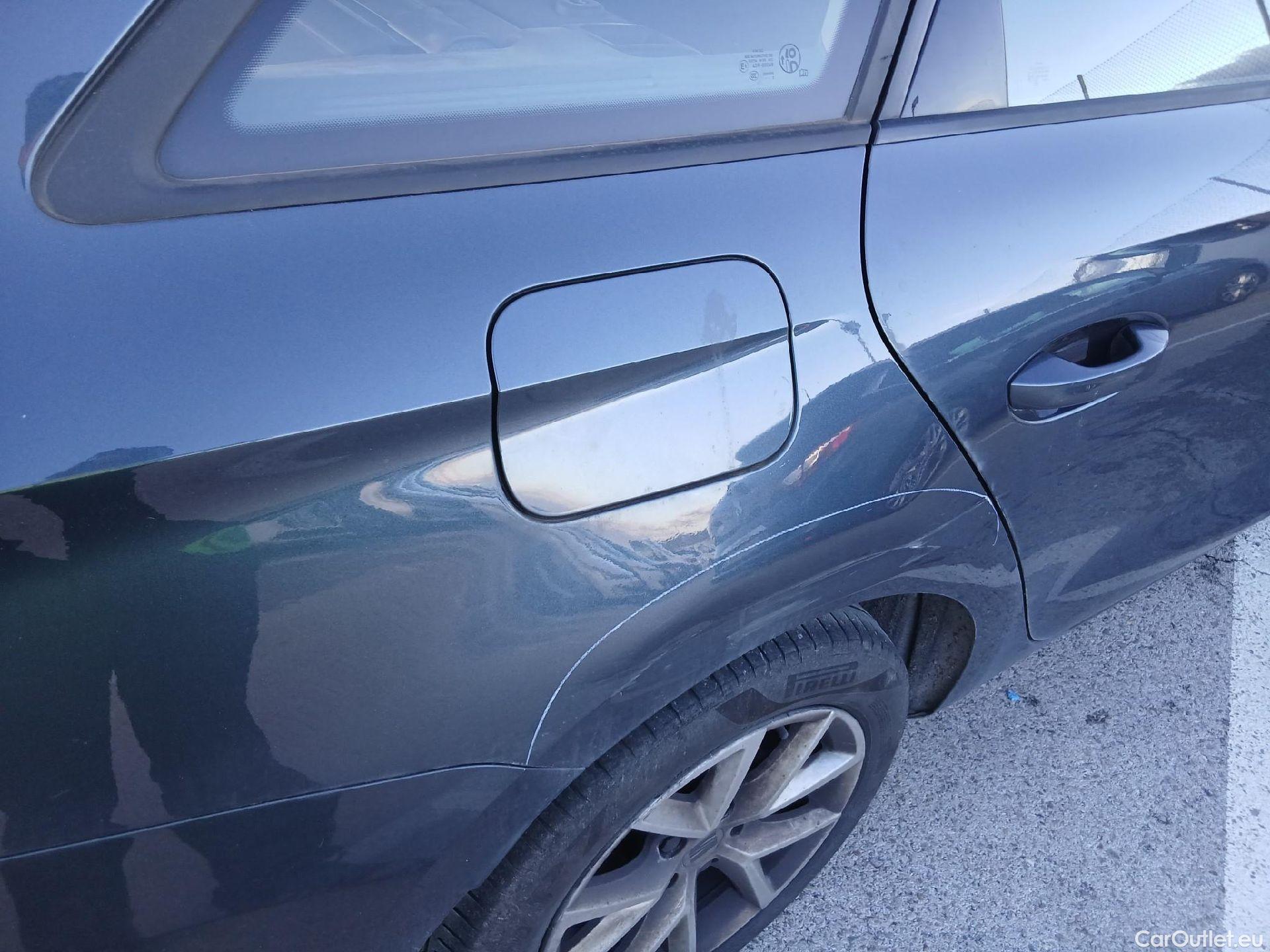  Seat  Leon SEAT Nuevo León / 2020 / 5P / familiar SP 2.0 TDI 85kW Reference Go #39