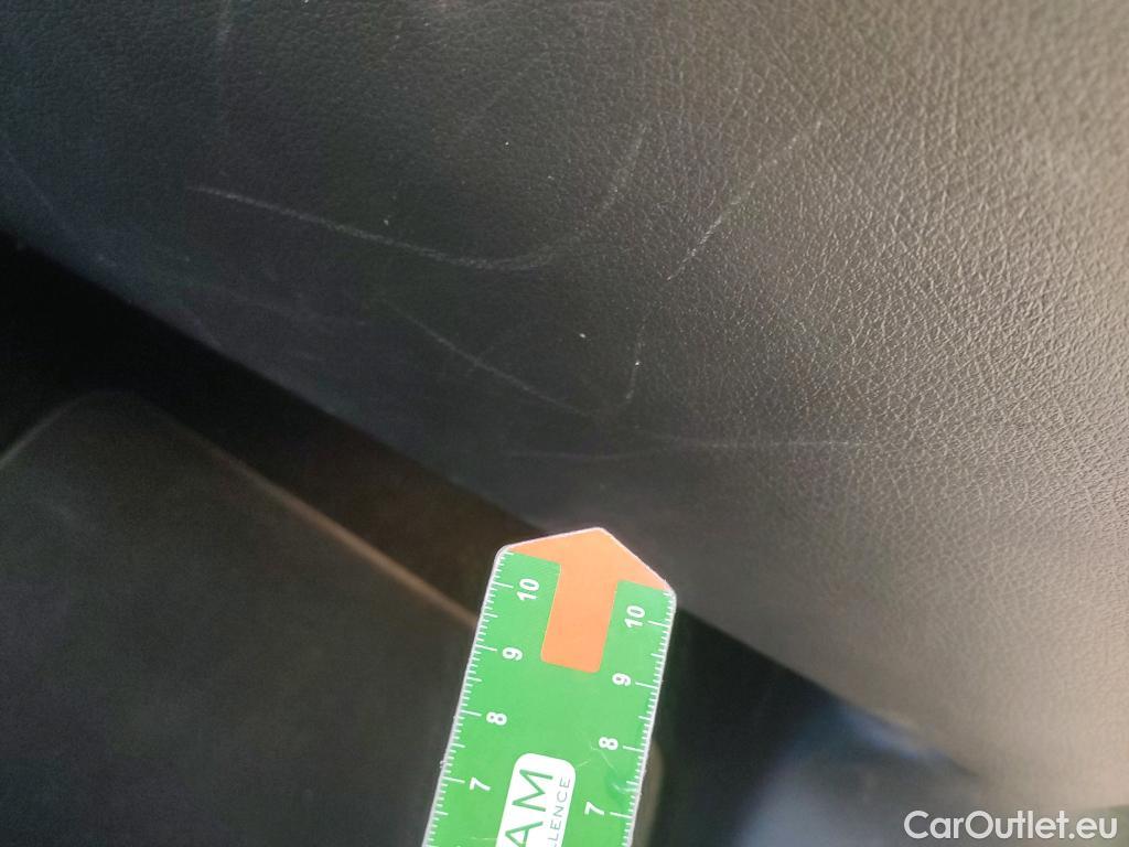  Mercedes  CLA-Klasse Clase CLA CLA 200 d (118.312)Premium-Pack AMG Line 150CV AT8 E6d #16