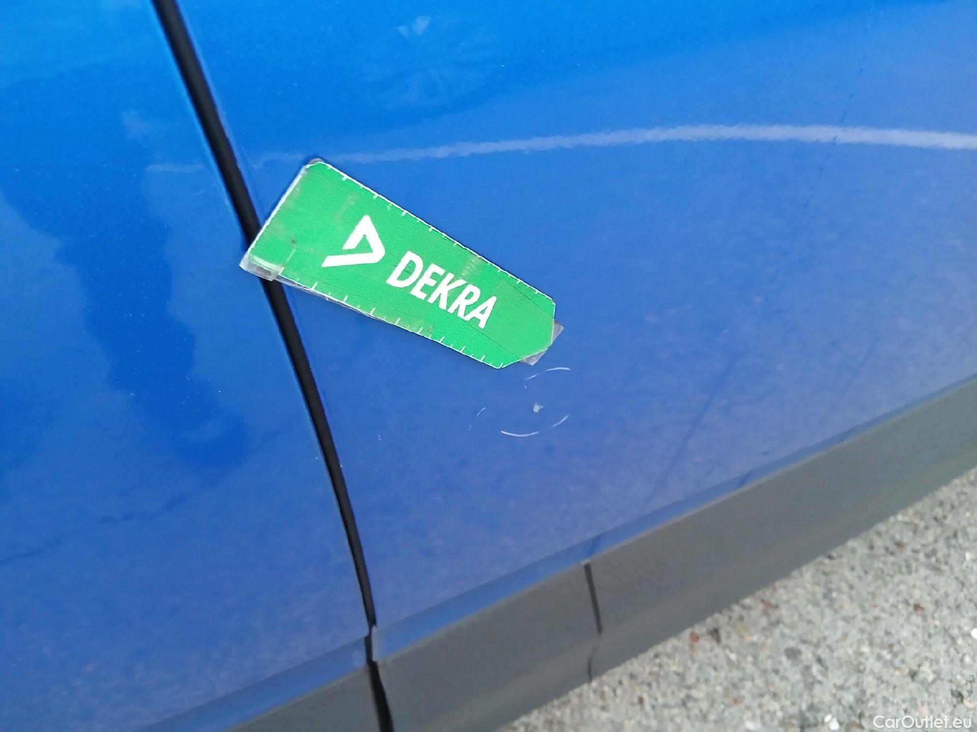  Opel   Grandland X OPEL Grandland / 2021 / 5P / todoterreno 1.5 CDTi Business Edition Auto #23