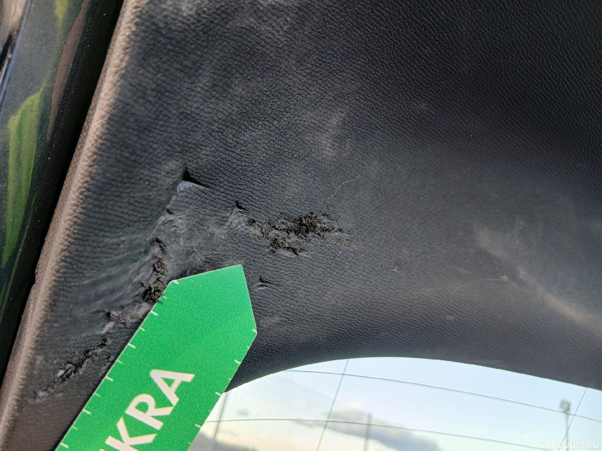  Seat  Leon SEAT Nuevo León / 2020 / 5P / familiar SP 2.0 TDI 85kW Reference Go #9